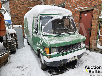 Van kecil Mercedes-Benz 207D: gambar 2 Van kecil Mercedes-Benz 207D: gambar 2