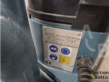 Peralatan konstruksi Kunzle & Tasin Pegasus: gambar 5