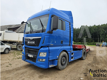 Tractor head MAN