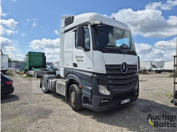 Tractor head MERCEDES-BENZ Actros 1843