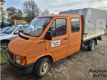 Van dengan terpal samping VOLKSWAGEN