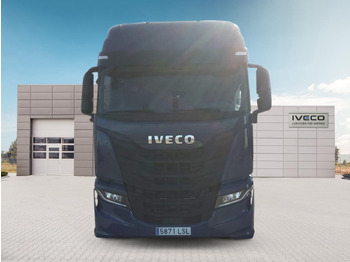 Tractor head IVECO S-WAY