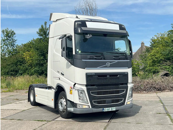 Tractor head VOLVO FH 500
