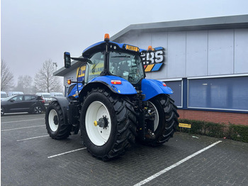 Traktor New Holland New Holland T7.215S: gambar 5 Traktor New Holland New Holland T7.215S: gambar 5