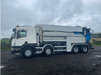 Truk vakum SCANIA P