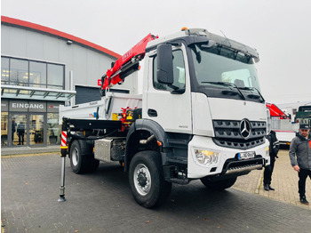 Truk jungkit MERCEDES-BENZ Arocs