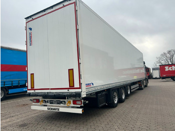 Semi-trailer kotak tertutup SCHMITZ MEGA
