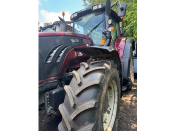 Traktor VALTRA T-series