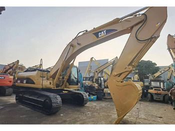 Ekskavator perayap CATERPILLAR 330C: gambar 3