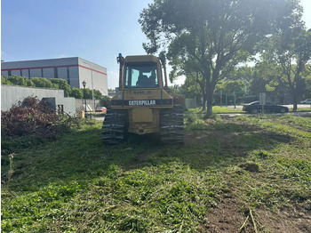Bulldozer CATERPILLAR D5N: gambar 3 Bulldozer CATERPILLAR D5N: gambar 3