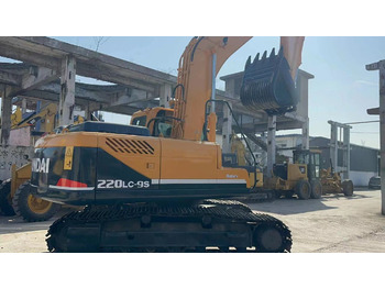 Ekskavator perayap HYUNDAI 220LC-9S-excavator: gambar 4