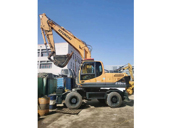 Ekskavator roda HYUNDAI R210W-9: gambar 2