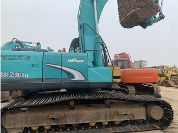 Ekskavator perayap KOBELCO