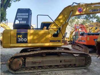 Ekskavator perayap KOMATSU PC300: gambar 2