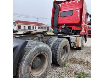 Tractor head HOWO T7H-540 tractor: gambar 3