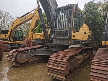 Ekskavator perayap VOLVO EC380DL: gambar 2
