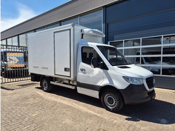 Van berpendingin MERCEDES-BENZ Sprinter 315