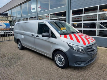 Van kecil MERCEDES-BENZ Vito 111
