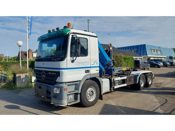 Truk derek MERCEDES-BENZ Actros 2641