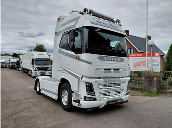 Tractor head Volvo FH 540 SHOWTRUCK Full options Holland truck DUAL clutch performence edition: gambar 3