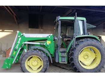 Pemuat depan untuk traktor METAL-TECHNIK