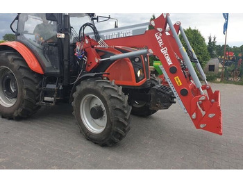 Pemuat depan untuk traktor METAL-TECHNIK