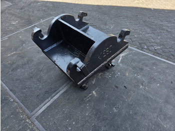 Skrup cepat untuk Peralatan konstruksi verloop cw 45 naar cw 40 adaptor plate cw 45 cw 40: gambar 3