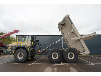 Peralatan konstruksi TEREX