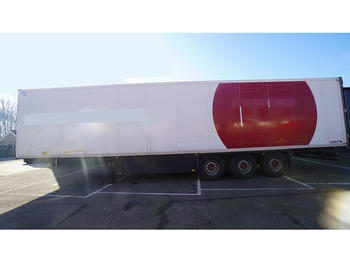 Semi-trailer berpendingin SCHMITZ