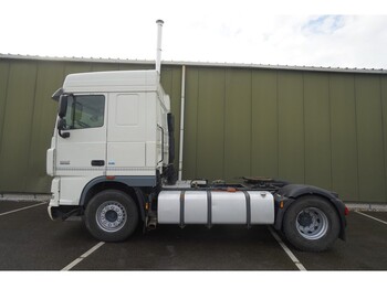 Tractor head DAF XF 105 460