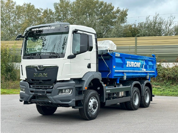 Truk jungkit MAN TGS 33.440