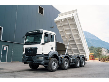 Truk jungkit MAN TGS 41.440