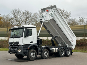 Truk jungkit MERCEDES-BENZ Arocs 4145