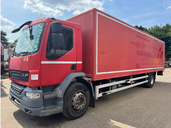 Truk box DAF LF 55 220