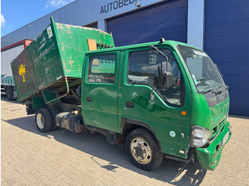 Van jungkit ISUZU