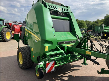 Pembungkus bale JOHN DEERE