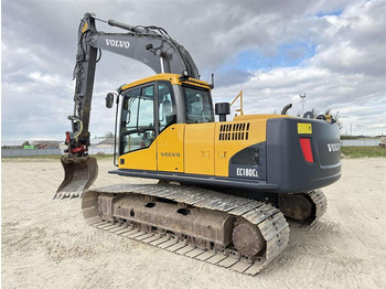 Ekskavator perayap VOLVO EC180