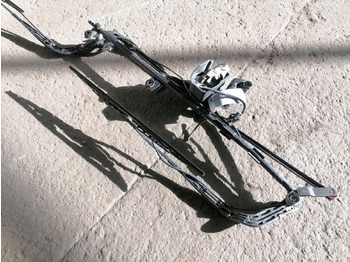 Wiper untuk Truk Volvo Wiper frame 688044: gambar 4