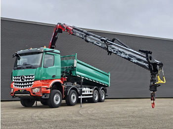 Truk jungkit, Truk derek Mercedes-Benz AROCS 4145 / 8X6 / TIPPER + HMF CRANE: gambar 3