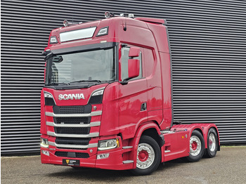 Tractor head SCANIA S 660 V8