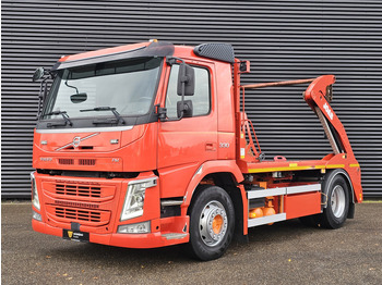 Truk skip loader VOLVO FM 330