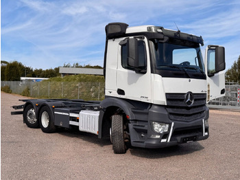 Truk tangki MERCEDES-BENZ