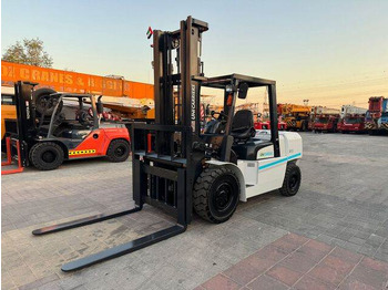 Forklift diesel UNICARRIERS