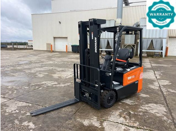 Forklift listrik DOOSAN