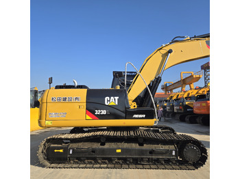 Ekskavator CATERPILLAR 323DL