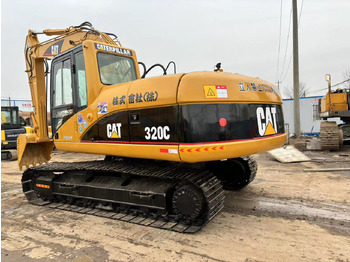 Ekskavator perayap CATERPILLAR 320C