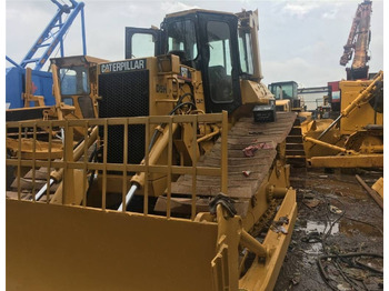 Bulldozer CATERPILLAR D5H