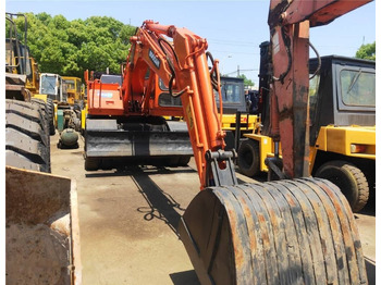 Ekskavator roda DOOSAN