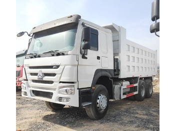 Truk jungkit SINOTRUK HOWO