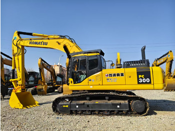Ekskavator perayap KOMATSU PC300